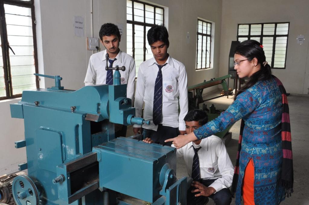 B.S.M. College Of Polytechnic Roorkee Academic Facility photo 8